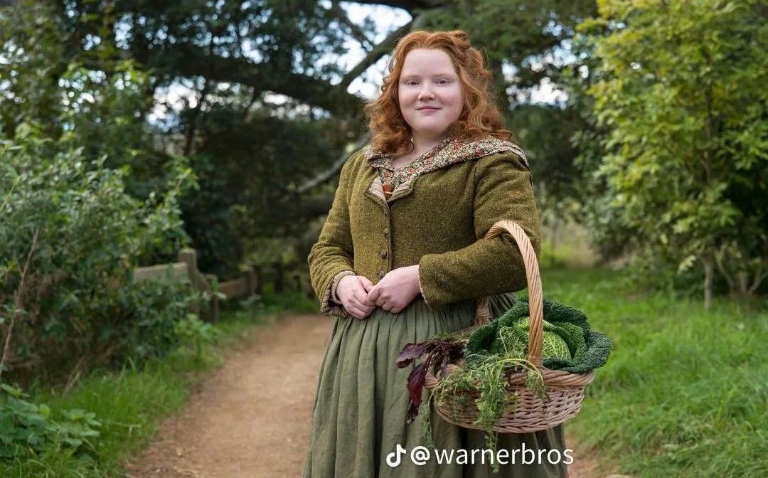 First 'Lord of the Rings: The Hunt for Gollum' set photo shows Frodo's return (image: Warner Bros. TikTok)