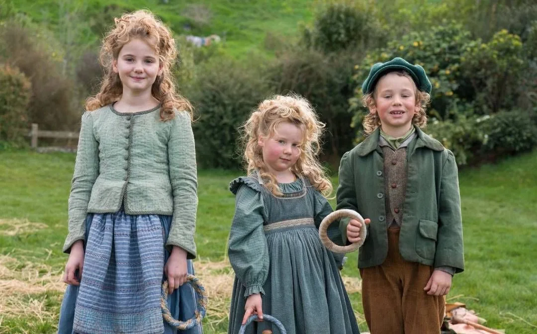 First 'Lord of the Rings: The Hunt for Gollum' set photo shows Frodo's return (image: Warner Bros. TikTok)